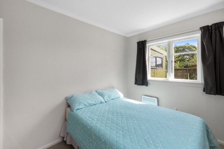 Photo of property in 3 Atkinson Avenue, Otaki Beach, Otaki, 5512