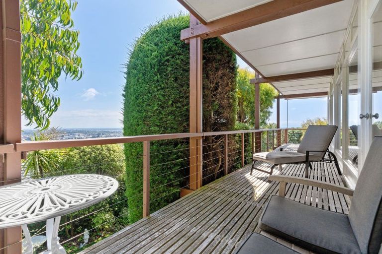 Photo of property in 4 Michael Avenue, Mount Pleasant, Christchurch, 8081