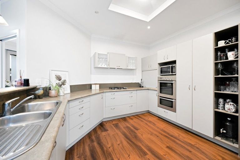 Photo of property in 31 Mickelson Avenue, Rototuna, Hamilton, 3210