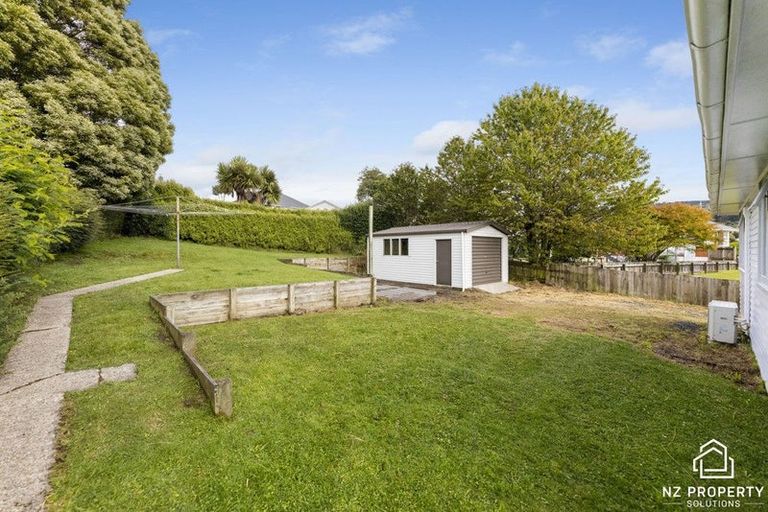 Photo of property in 77 Mooltan Street, Halfway Bush, Dunedin, 9010