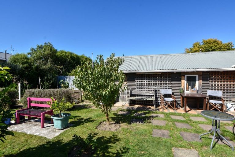 Photo of property in 94 Pembroke Street, Carterton, 5713