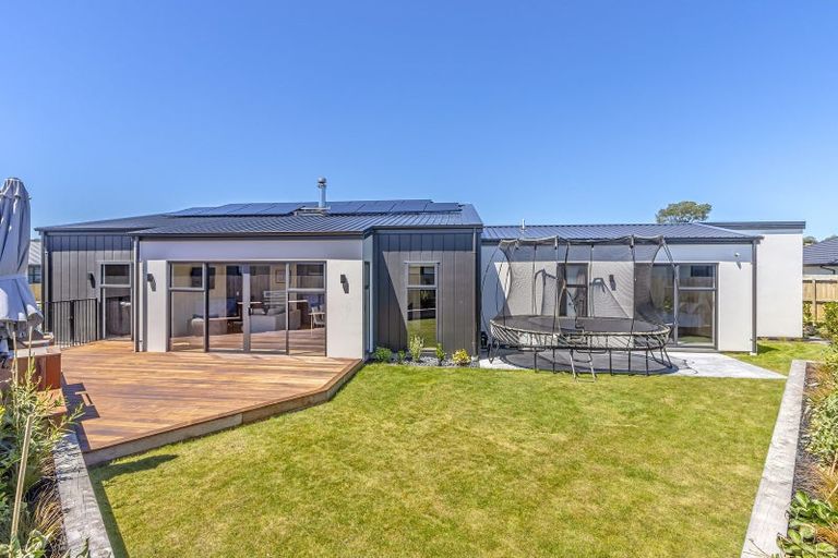 Photo of property in 12 Miles Street, Halswell, Christchurch, 8025