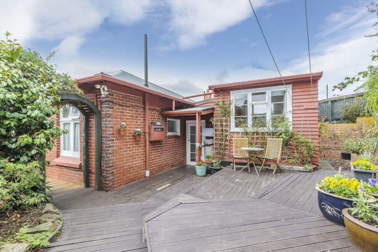 Photo of property in 23 Henry Street, Kilbirnie, Wellington, 6022