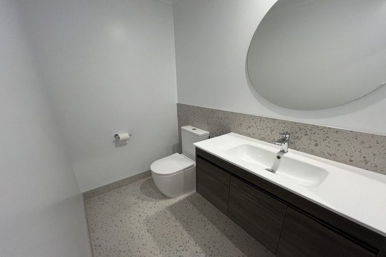 Photo of property in 14 Viv Green Place, Pokeno, 2402