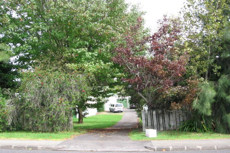 Photo of property in 29 Ranui Avenue, Ranui, Auckland, 0612