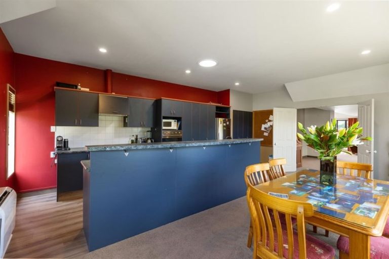 Photo of property in 74 Bills Way, Wanaka, 9305