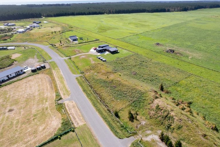 Photo of property in 21 Truebridge Drive, Waitarere, Levin, 5510