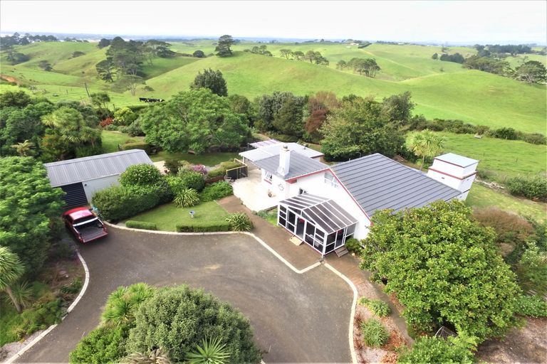 Photo of property in 70 Capes Road, Pollok, Waiuku, 2684