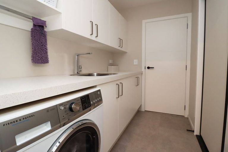 Photo of property in 19 Grove Avenue, Weston, Oamaru, 9401