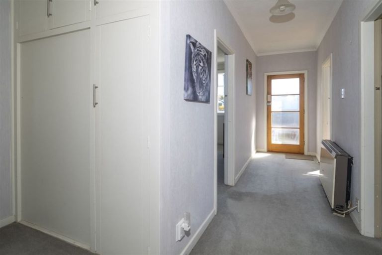 Photo of property in 59 Mcmurdo Street, Tinwald, Ashburton, 7700