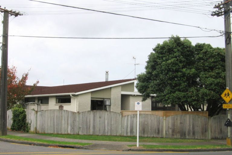 Photo of property in 30 Rimu Street, Waikanae, 5036