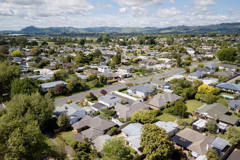 Photo of property in 19 Williams Street, Cambridge, 3434