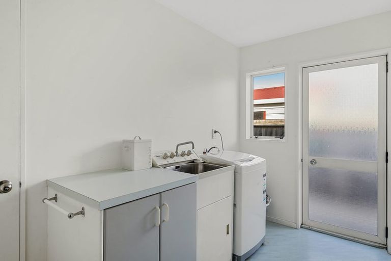 Photo of property in 2/37 Hounslow Street, Ilam, Christchurch, 8041