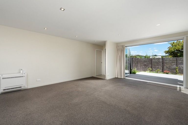 Photo of property in 16 Saint Pauls Drive, Brookfield, Tauranga, 3110