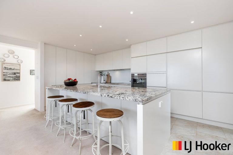 Photo of property in 29 Evelyn Road, Cockle Bay, Auckland, 2014