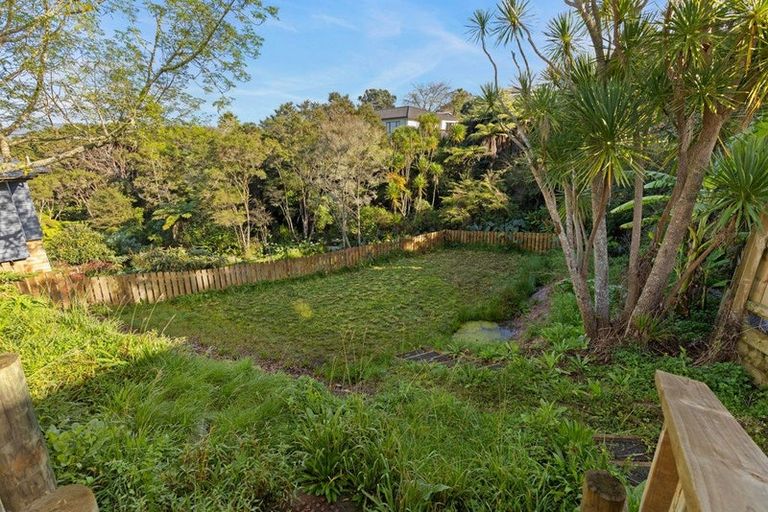 Photo of property in 11 Western View Court, Sunnyvale, Auckland, 0612