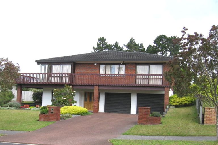 Photo of property in 25 Sturm Avenue, Massey, Auckland, 0614