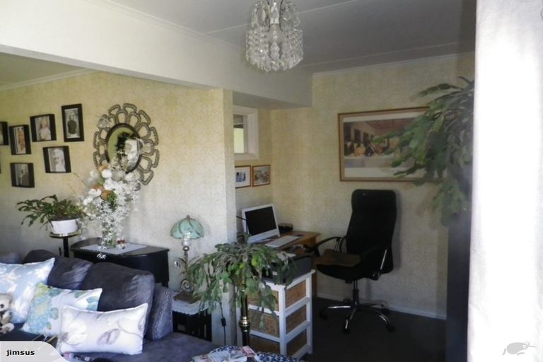 Photo of property in 32 Paterson Street, Aramoho, Whanganui, 4500