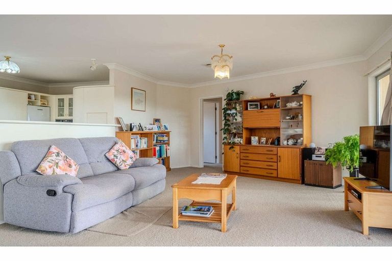 Photo of property in 105 Kemp Road, Kerikeri, 0230