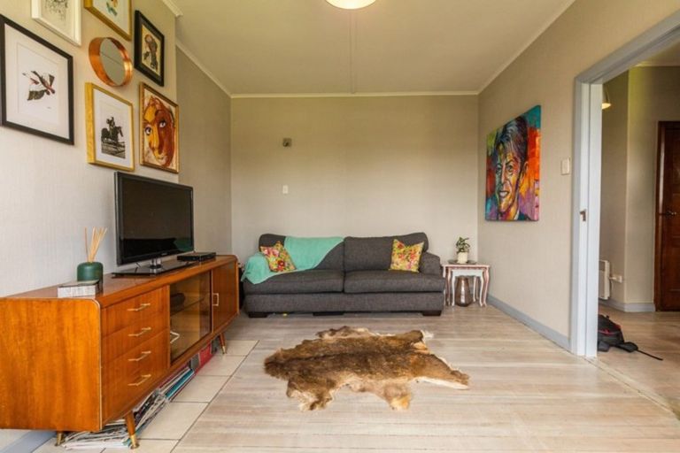 Photo of property in 107 Mackenzie Street, Winton, 9720