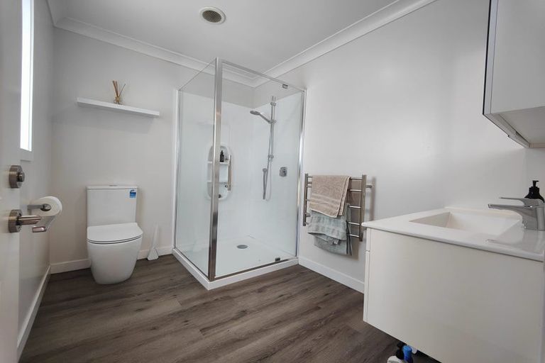 Photo of property in 18a Handyside Street, Tawa, Wellington, 5028