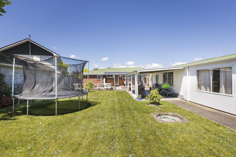 Photo of property in 21 Lockhart Avenue, Milson, Palmerston North, 4414