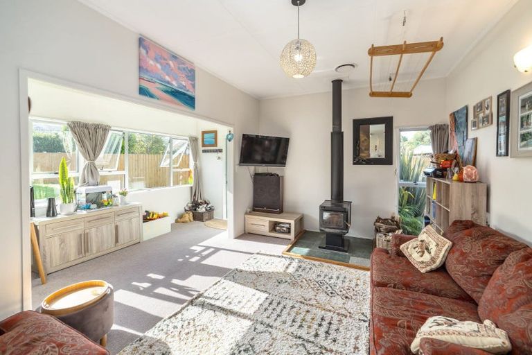 Photo of property in 23 Daniell Street, Featherston, 5710