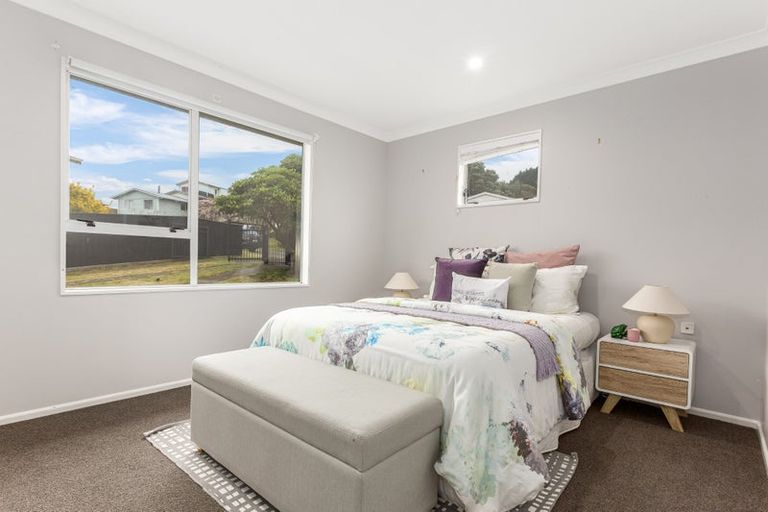 Photo of property in 184 Conclusion Street, Ascot Park, Porirua, 5024