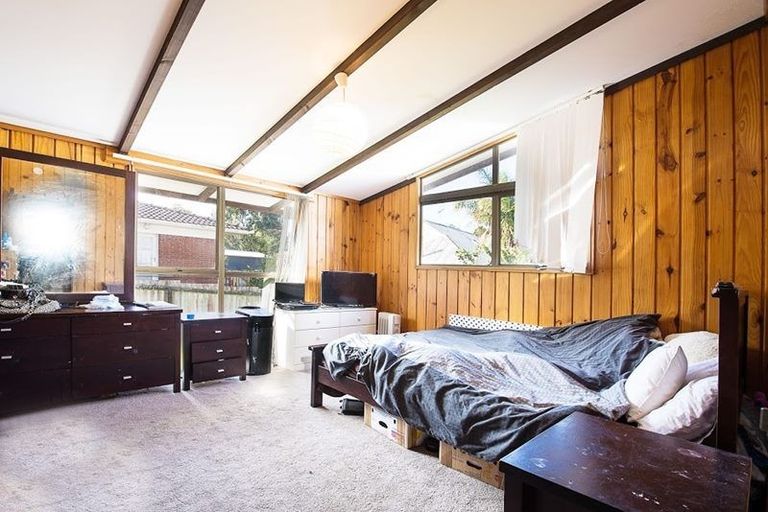 Photo of property in 8 Keldale Place, Forrest Hill, Auckland, 0620