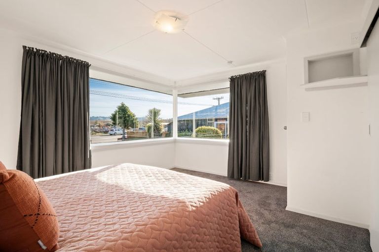 Photo of property in 24b Brighton Road, Green Island, Dunedin, 9018