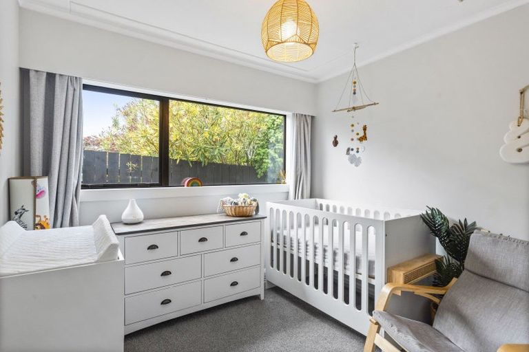 Photo of property in 56 Aorangi Road, Paraparaumu, 5032