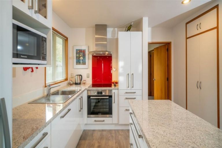 Photo of property in 3/215 Wairakei Road, Bryndwr, Christchurch, 8053