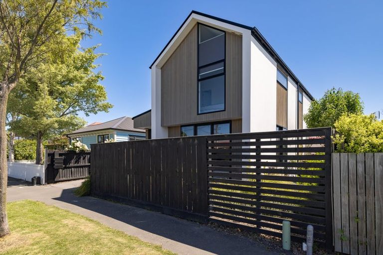 Photo of property in 121a Packe Street, Edgeware, Christchurch, 8013