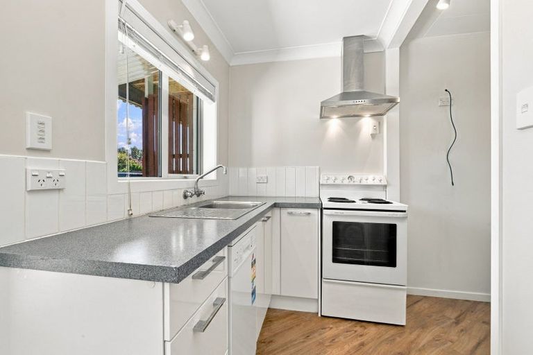 Photo of property in 4 Margaret Road, Bellevue, Tauranga, 3110