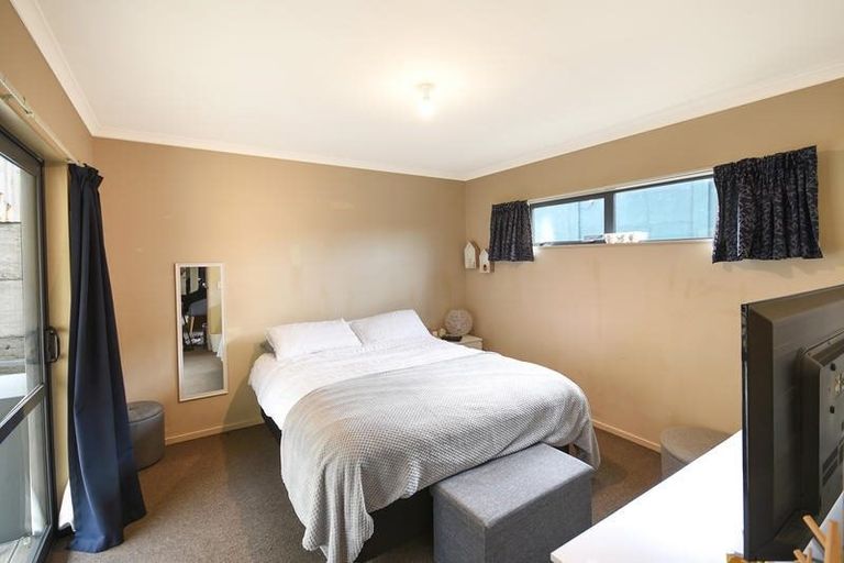 Photo of property in 1 Haig Street, Mornington, Dunedin, 9011