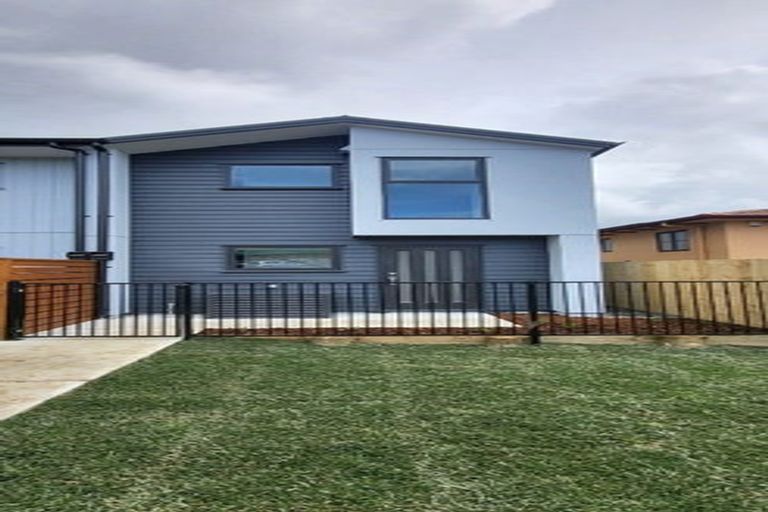 Photo of property in 25a Tobin Street, Pukekohe, 2120