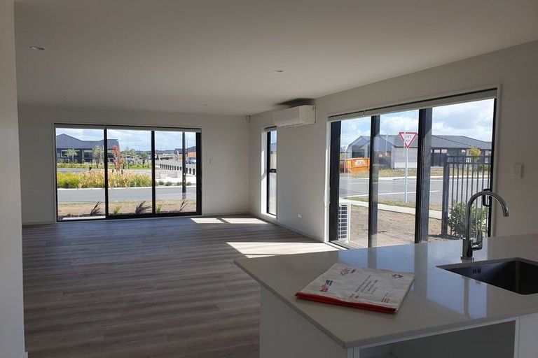 Photo of property in 16 Lenborough Drive, Rolleston, 7614