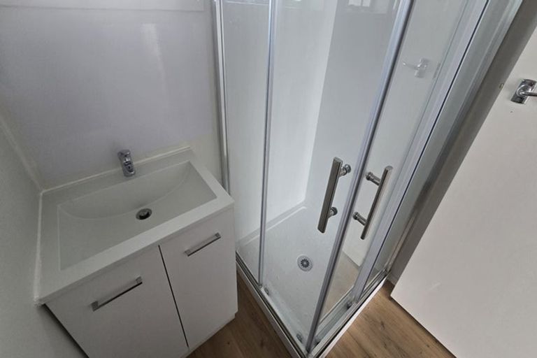 Photo of property in 12 Margaret Road, Papatoetoe, Auckland, 2025