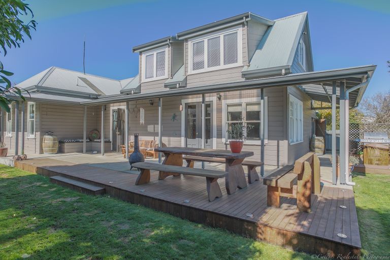 Photo of property in 43 Hamilton Street, Temuka, 7920