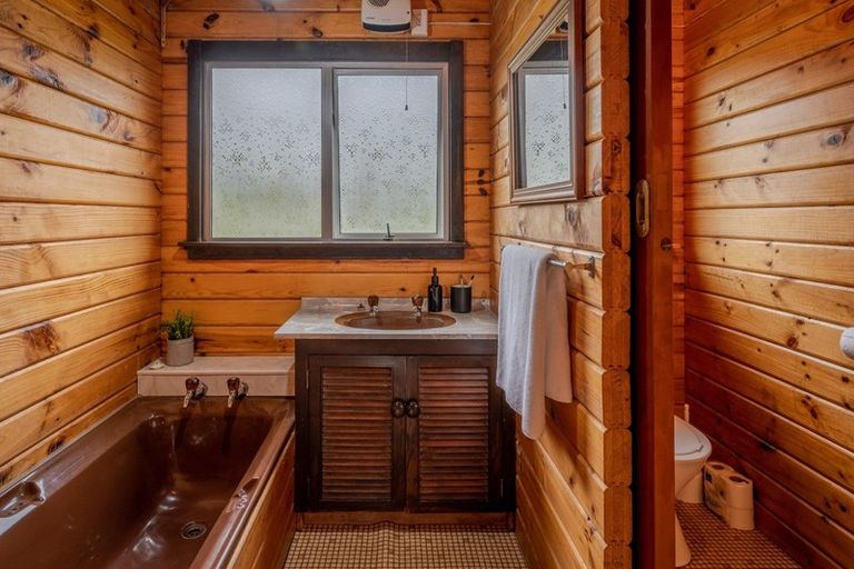 Photo of property in 13 Selwyn Avenue, Akaroa, 7520