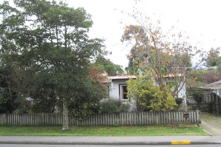 Photo of property in 213 Matai Road, Raumati Beach, Paraparaumu, 5032