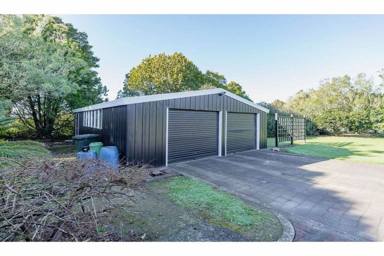 Photo of property in 11 Riverview Road, Kerikeri, 0230