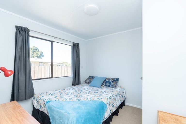 Photo of property in 22a Odlin Crescent, Nawton, Hamilton, 3200