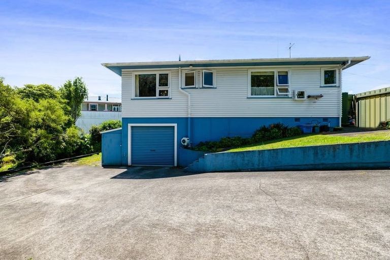 Photo of property in 36 Trafalgar Street, Westown, New Plymouth, 4310