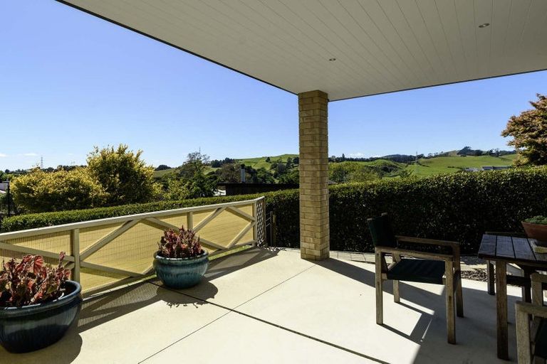 Photo of property in 6 Buxton Place, Ohauiti, Tauranga, 3112