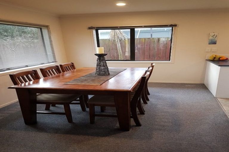 Photo of property in 46 Catalina Drive, Melville, Hamilton, 3206