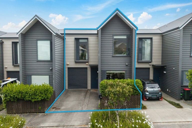 Photo of property in 12 Flounder Road, Hobsonville, Auckland, 0616