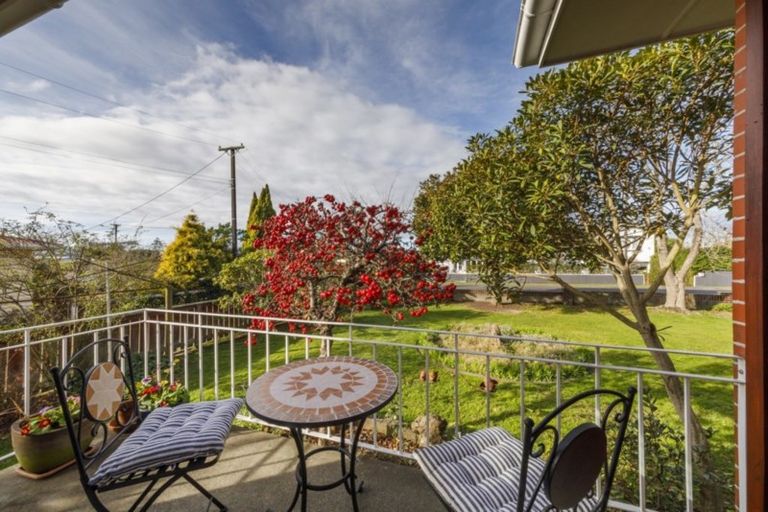 Photo of property in 10 Maunder Street, Marton, 4710