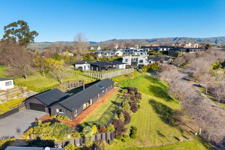 Photo of property in 19 Golf View Close, Fairhall, 7272