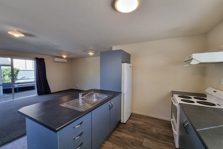 Photo of property in 105a Elizabeth Street, Riccarton, Christchurch, 8041